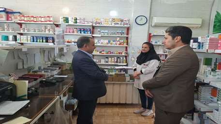  بازید معاون غذا و دارو دانشگاه علوم پزشکی استان سمنان از داروخانه های استان در ایام نوروزی