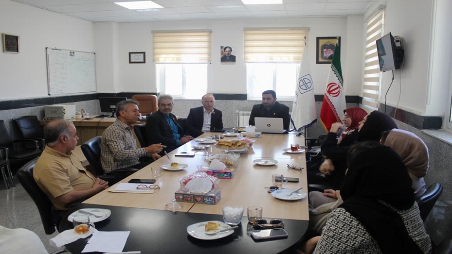 پیگیری میدانی مسائل دارویی شهرستان دامغان